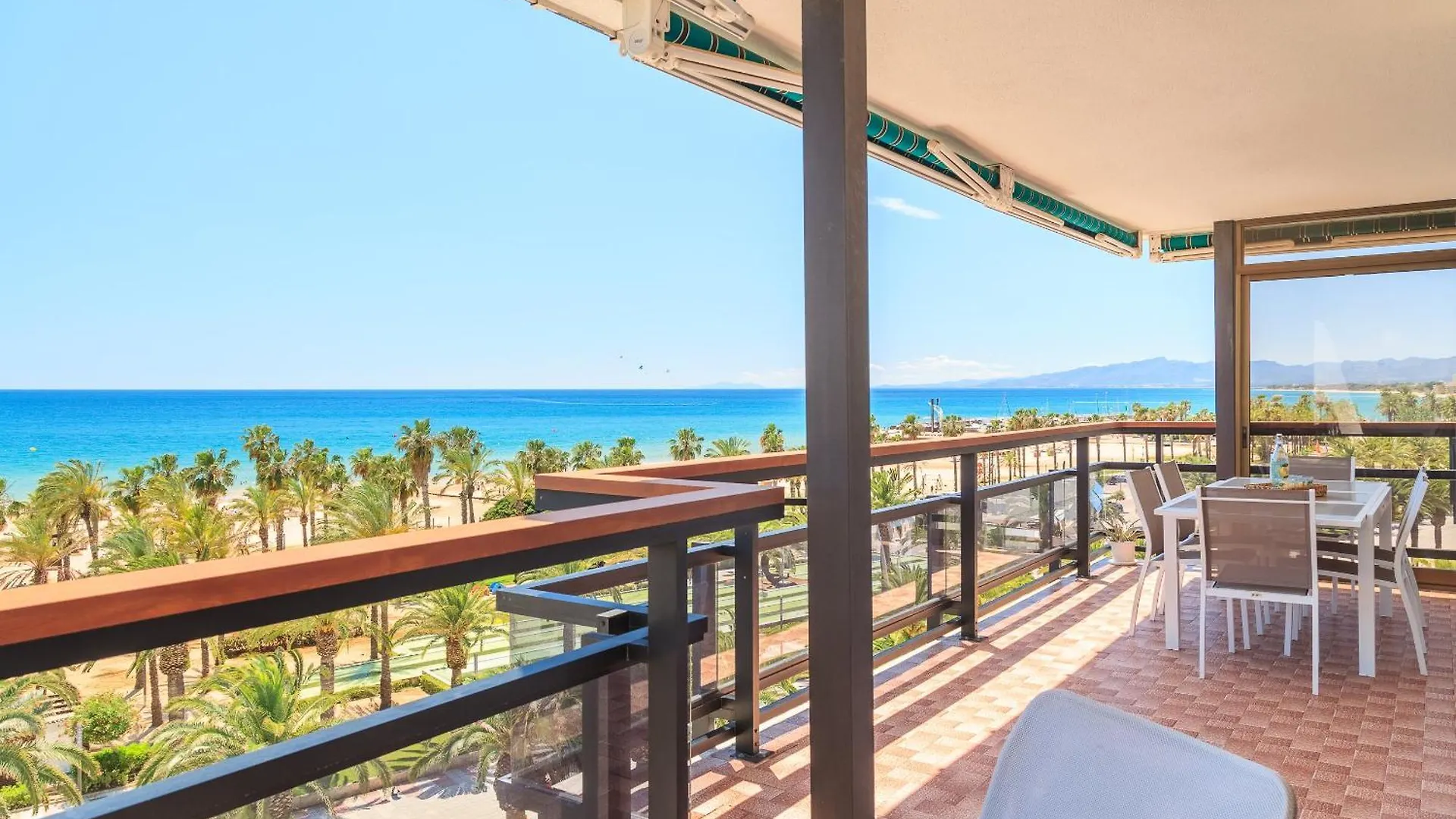 Uhc Anagabu Family Complex Apartment Salou