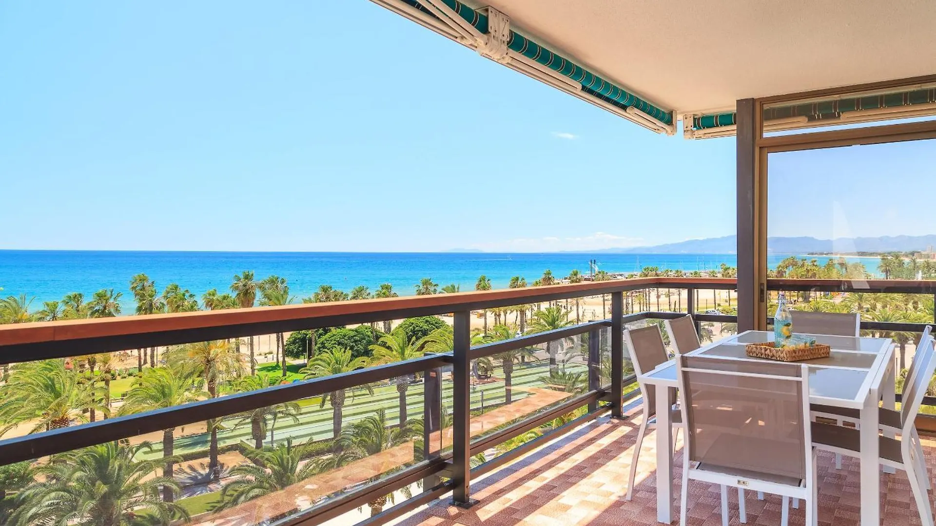 Uhc Anagabu Family Complex Apartment Salou