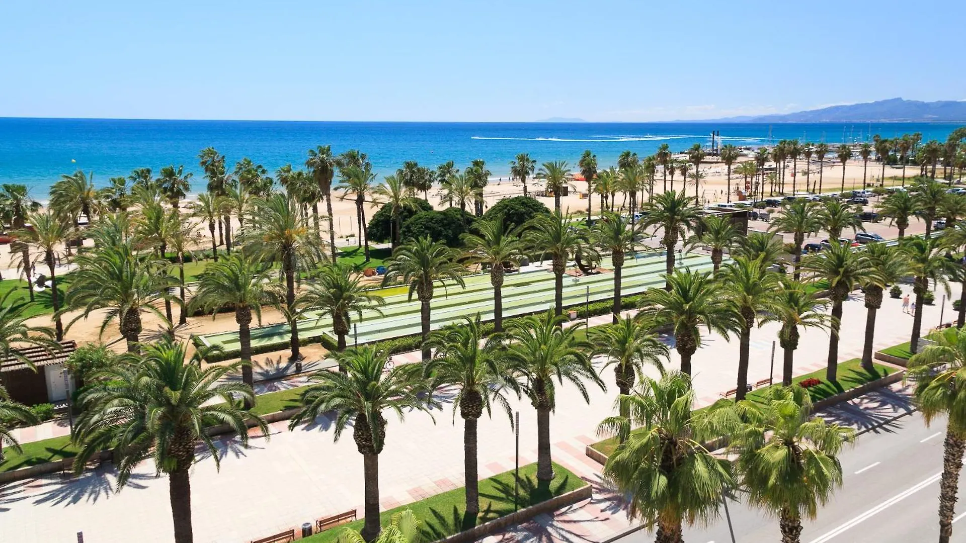 Uhc Anagabu Family Complex Apartment Salou
